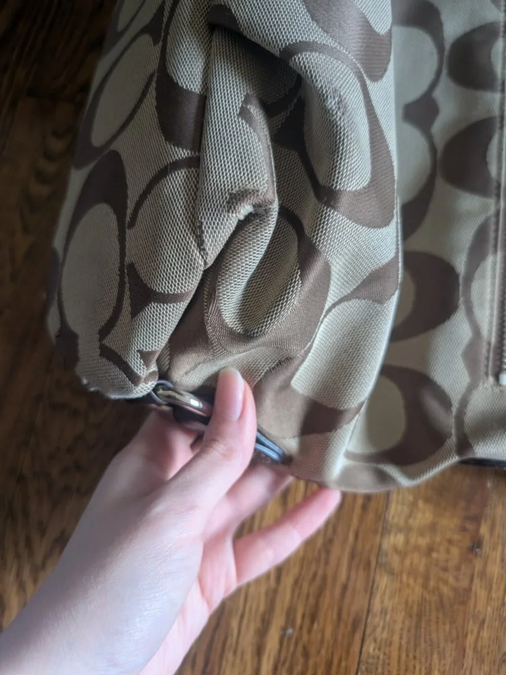 Coach Signature Duffle Bag Tan and Brown Jacquard F15067 - Picture 6 of 9